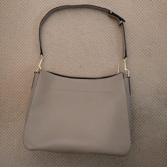Cuyana Leather Shoulder Bag - Picture 5 of 5